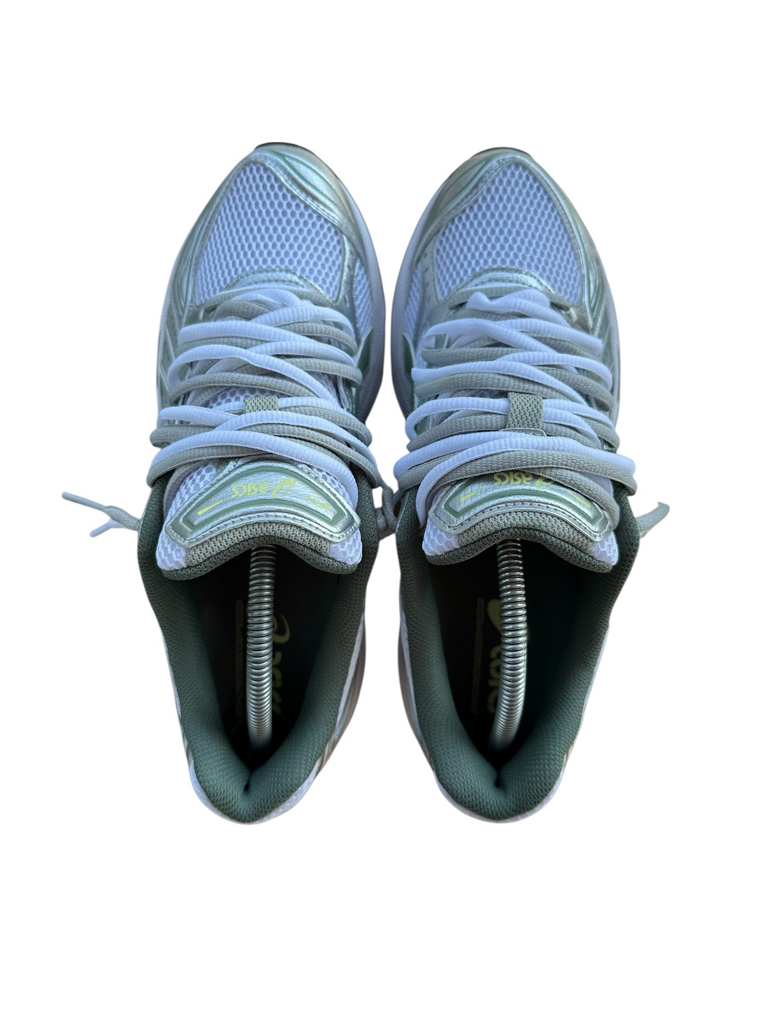 ASICS GEL KAYANO - VERDE/PLATA (LANZAMIENTO)