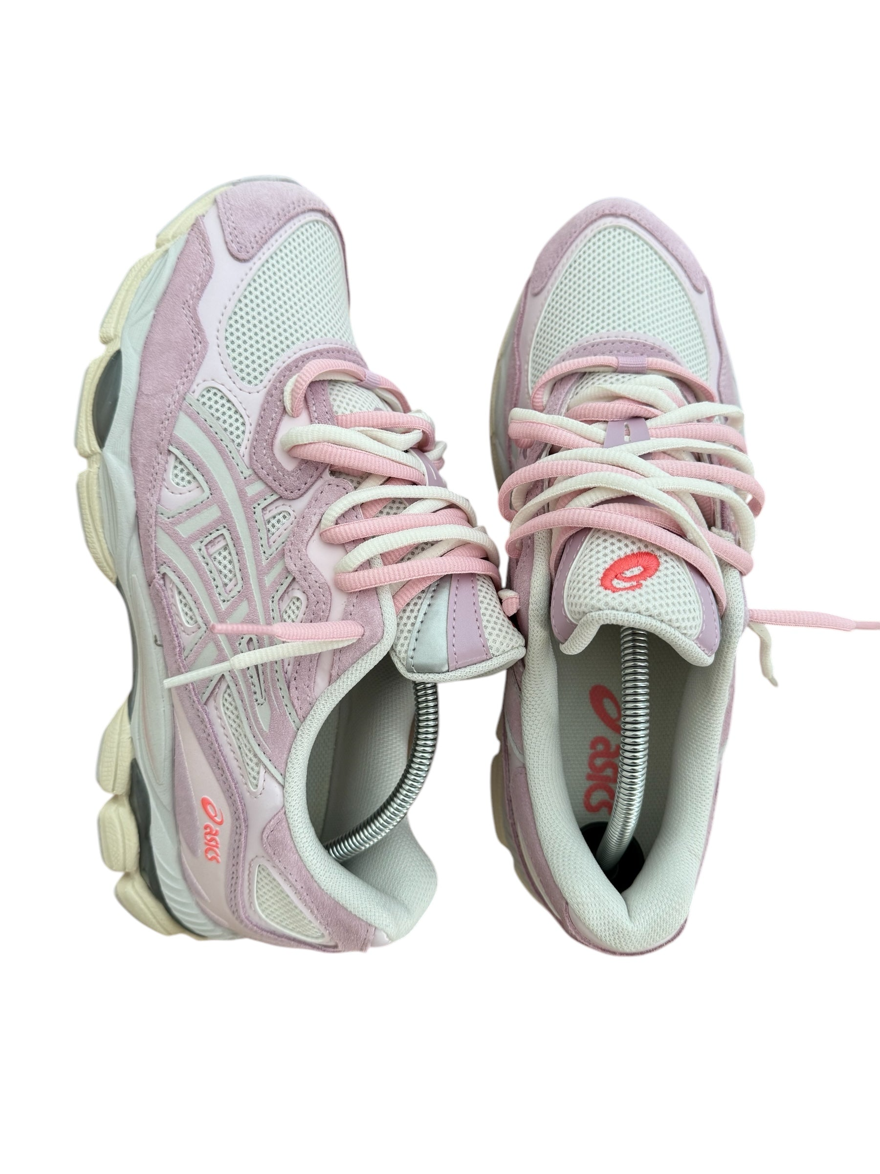 ASICS GEL NYC - ROSA (LANZAMIENTO)