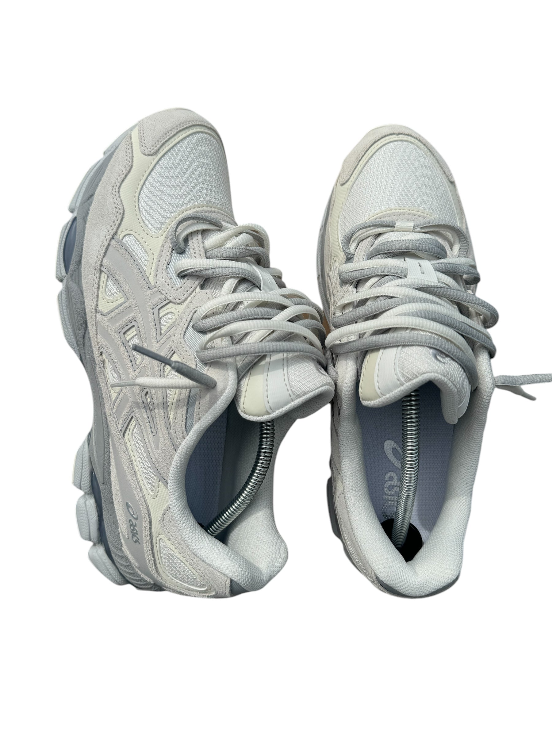 ASICS GEL NYC - GRIS CLARO (LANZAMIENTO)
