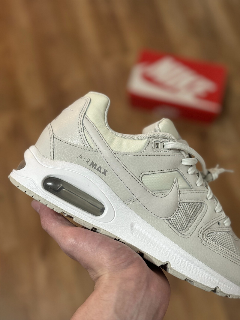 NK Air Max Command Unisex (Blanco/Off-White)