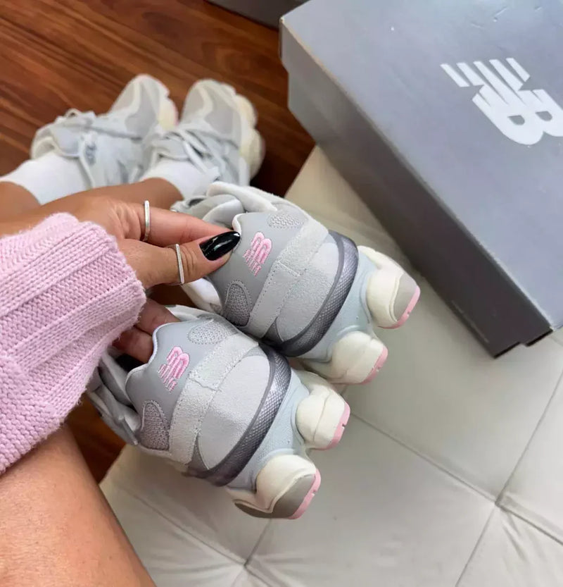 New 9060 Unisex - Gris/Rosa (Lanzamiento)