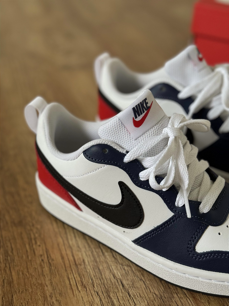 NK Court Borough Unisex (blanco/rojo/marino)