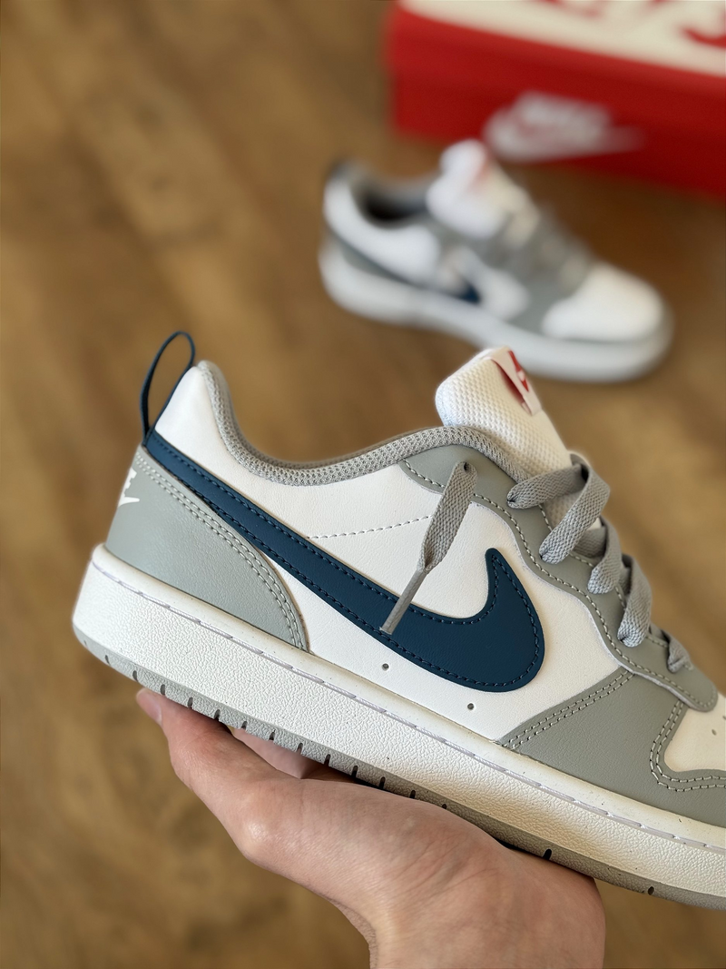 NK Court Borough Unisex (gris humo/marino)