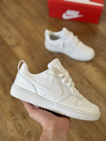 NK Court Borough Unisex (blanco)