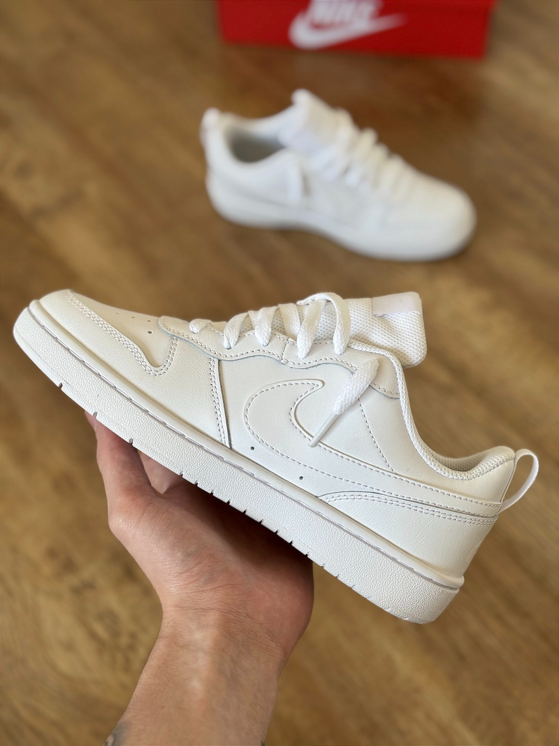 NK Court Borough Unisex (blanco)