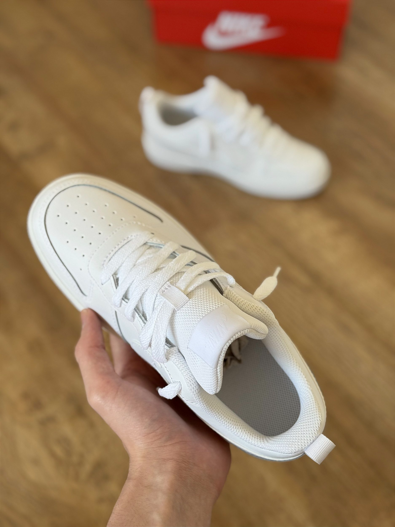 NK Court Borough Unisex (blanco)